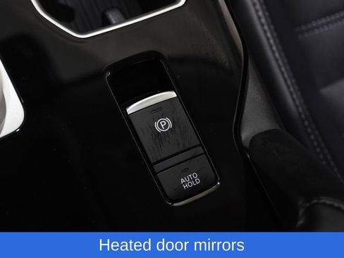 New 2025 Mitsubishi Outlander SE image 22