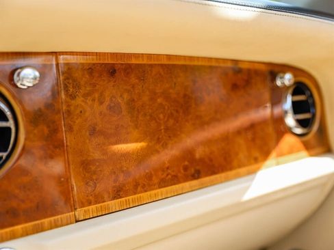 Used 2000 Rolls-Royce Corniche RWD image 45