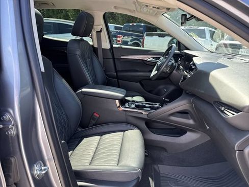 Used 2021 Buick Envision Avenir AWD/4WD image 29