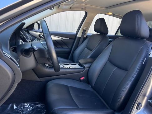 Used 2020 INFINITI Q50 Luxe w/ Essential Package (3.0T Luxe) image 12