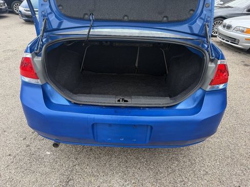 Used 2010 Ford Focus SE FWD image 16