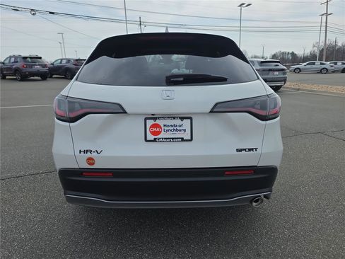 New 2026 Honda HR-V Sport image 5
