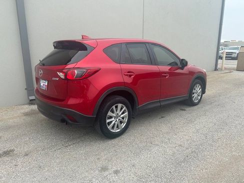 Used 2016 MAZDA CX-5 Touring FWD image 2