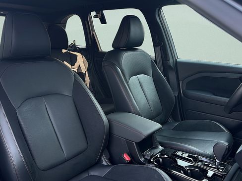 Certified 2026 Subaru Forester Touring AWD/4WD image 31