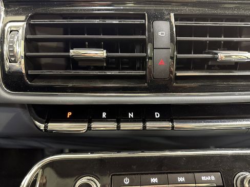 Used 2024 Lincoln Navigator L Black Label AWD/4WD image 19