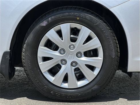Used 2012 Honda Civic LX image 27