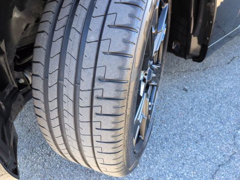 Used 2025 BMW X3 xDrive30i w/ Premium Package image 12