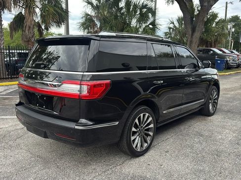 Used 2019 Lincoln Navigator Select RWD image 5