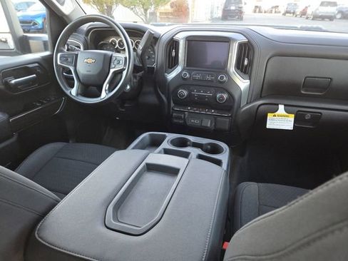 Used 2022 Chevrolet Silverado 2500 LT image 25