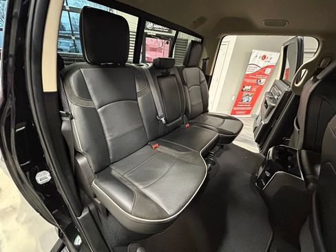 Used 2019 RAM 2500 Laramie AWD/4WD image 4
