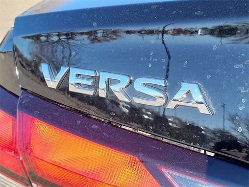 Used 2025 Nissan Versa S w/ Trunk Package image 12