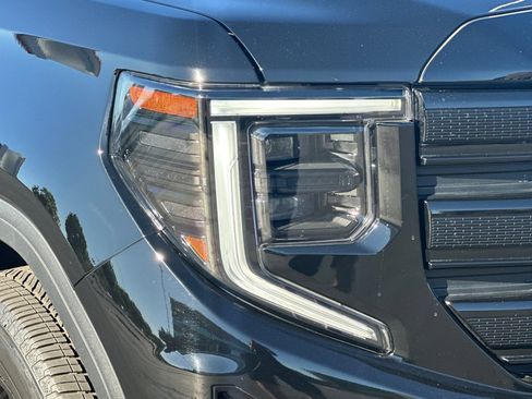 Used 2025 GMC Sierra 1500 Elevation AWD/4WD image 44