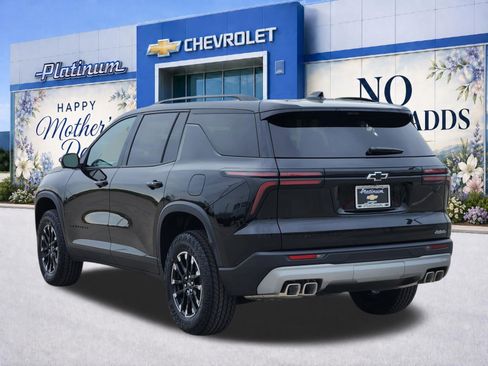 New 2026 Chevrolet Traverse Z71 w/ Driver Confidence Package AWD/4WD image 4