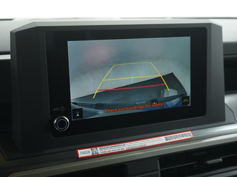 Used 2025 Toyota Tacoma SR5 image 26