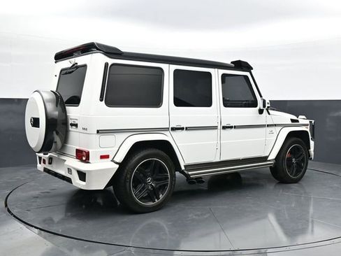 Used 2017 Mercedes-Benz G 63 AMG 4MATIC image 2