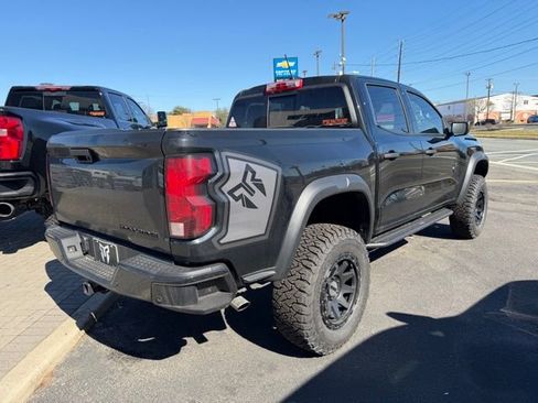 New 2026 Chevrolet Colorado Trail Boss AWD/4WD image 9