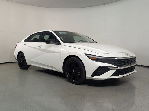 New 2026 Hyundai Elantra SEL Sport image 1