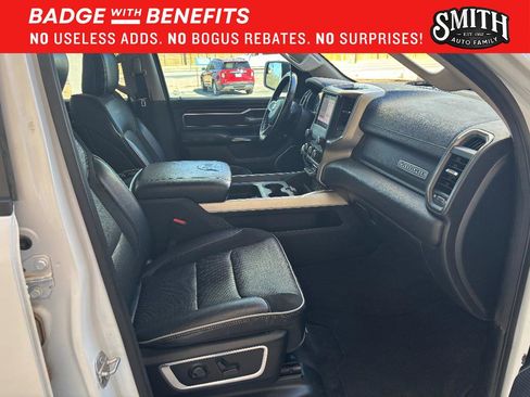 Used 2022 RAM 1500 Laramie RWD image 11