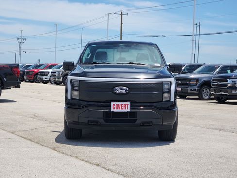 Used 2024 Ford F150 Lightning Flash AWD/4WD image 2