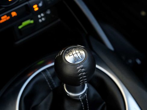 Used 2020 MAZDA MX-5 Miata Club image 25