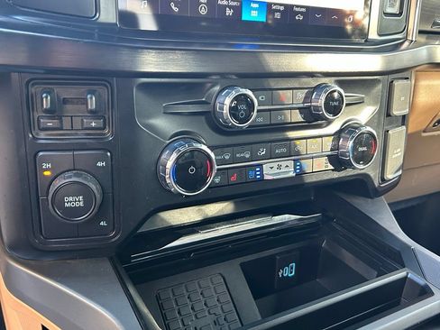 Certified 2026 Ford F250 Lariat AWD/4WD image 38