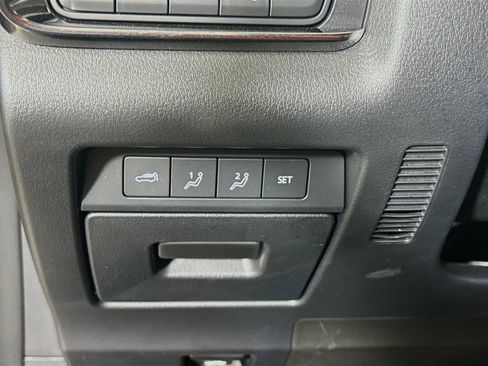 Used 2023 MAZDA CX-30 AWD 2.5 S w/ Premium Package image 10