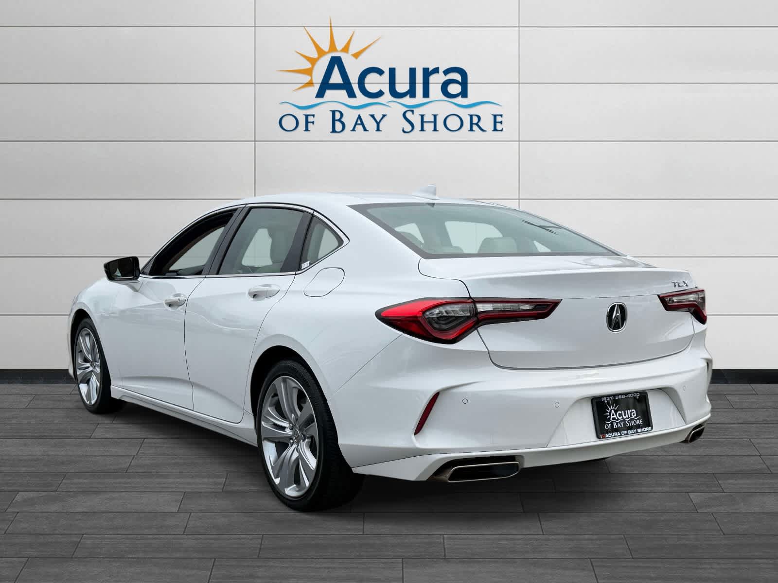 Used 2023 Acura TLX w/ Technology Package FWD image 5