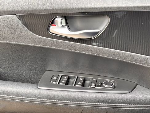 Used 2024 Kia Forte GT-Line FWD image 22