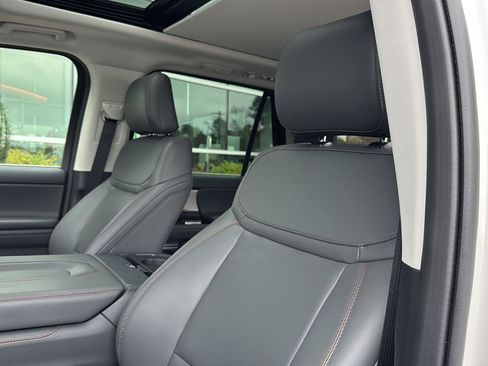 New 2025 Ford Expedition Max Active image 35