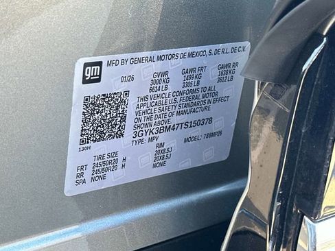 New 2026 Cadillac Optiq Luxury 1 image 18