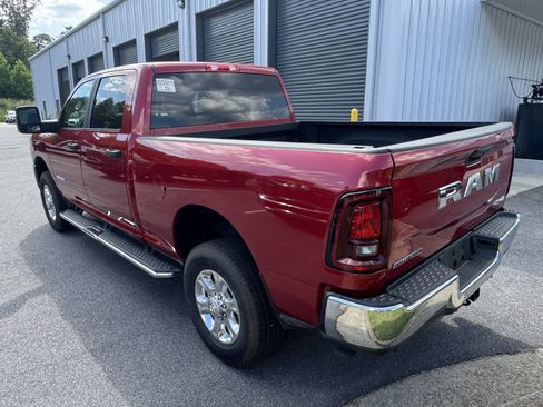Used 2026 RAM 2500 Big Horn AWD/4WD image 7