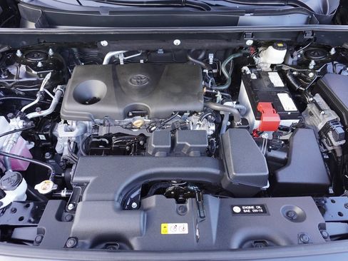 Used 2025 Toyota RAV4 LE image 21