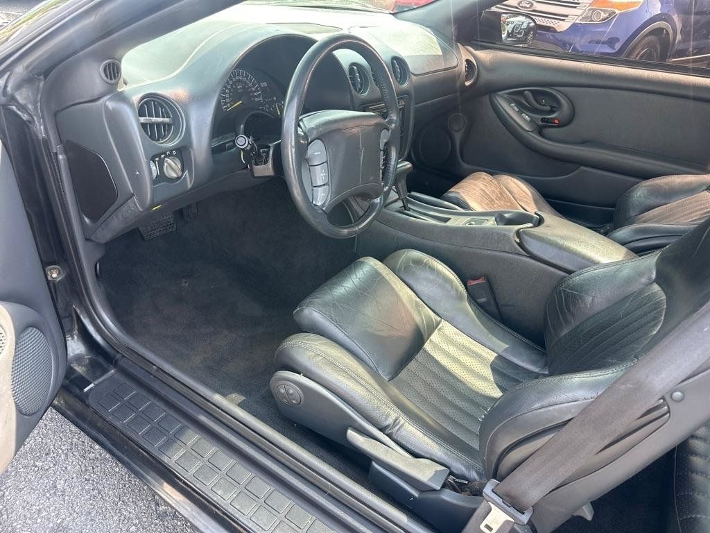 Used 1994 Pontiac Firebird Trans Am RWD image 2