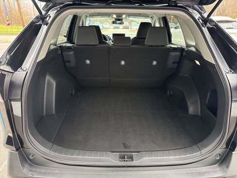 Used 2025 Toyota RAV4 XLE image 22