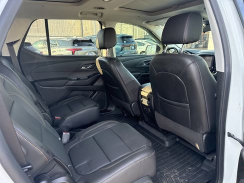 Used 2021 Chevrolet Traverse Premier w/ Redline Edition image 12