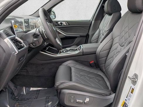 New 2026 BMW X5 xDrive50e AWD/4WD image 4