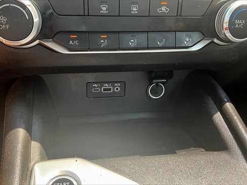 Used 2020 Nissan Altima 2.5 SR image 15