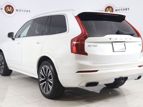 Used 2020 Volvo XC90 T6 Momentum AWD/4WD image 4