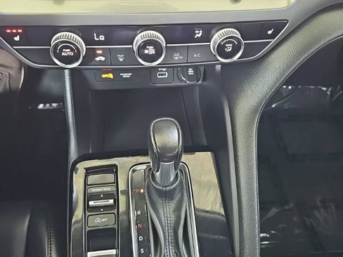 Used 2024 Acura Integra FWD image 28