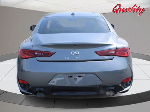 Used 2019 INFINITI Q60 3.0t Luxe RWD image 4