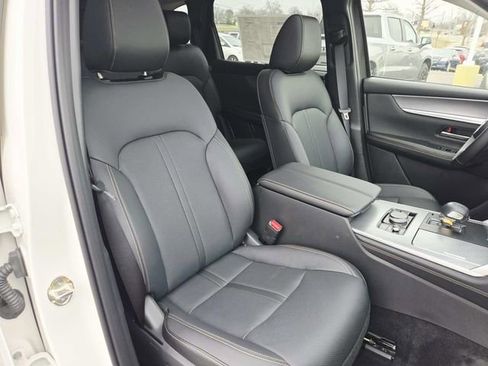 New 2026 MAZDA CX-90 3.3 Turbo w/ Preferred Package image 15