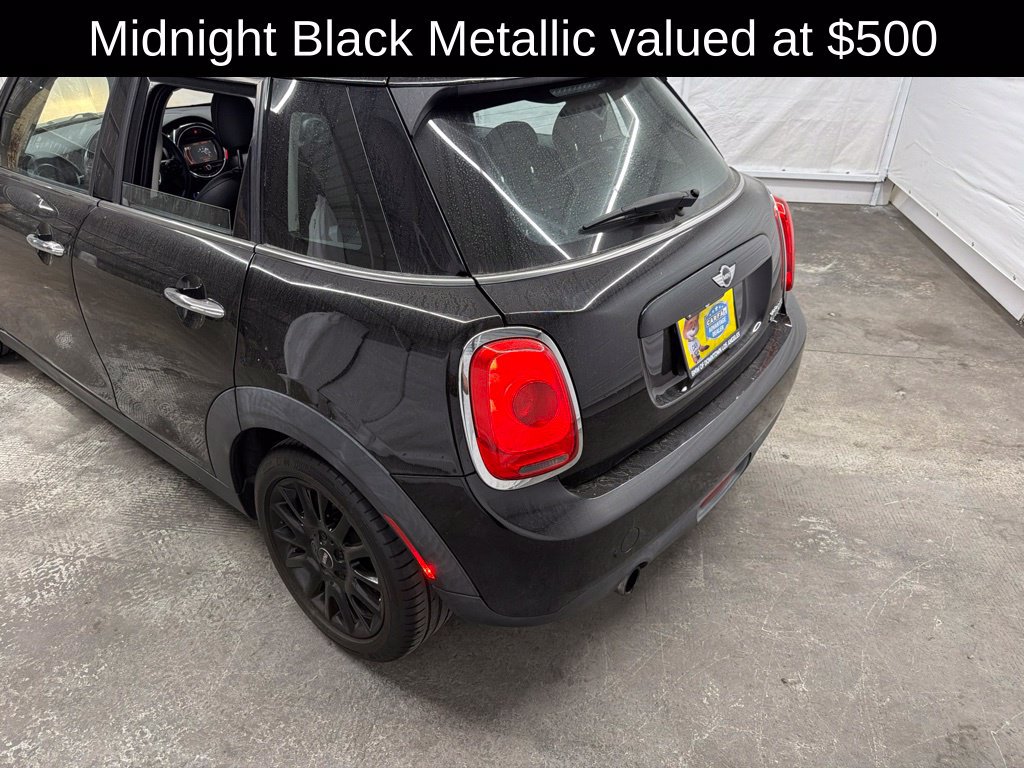 Used 2017 MINI Cooper 4-Door Hardtop FWD image 4