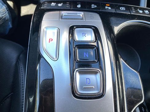 Used 2024 Hyundai Tucson Limited image 17