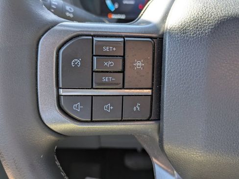 Used 2025 Ford F150 XLT w/ Equipment Group 301A Standard AWD/4WD image 17