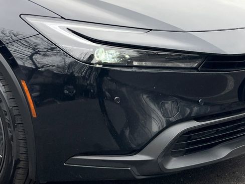 Used 2024 Toyota Prius LE image 7