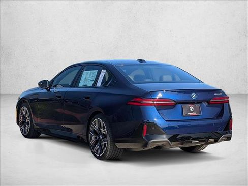 New 2026 BMW i5 eDrive40 w/ M Sport Package RWD image 9