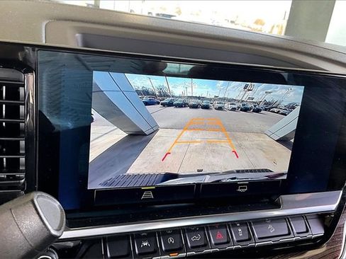 Used 2024 Chevrolet Silverado 1500 LT image 13