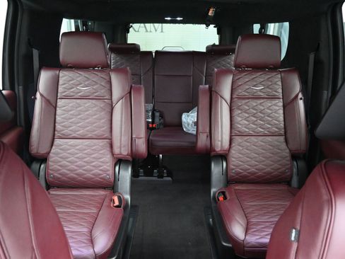 New 2026 Cadillac Escalade ESV Sport image 14