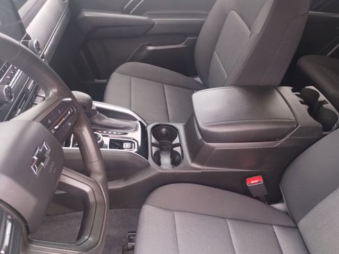 Used 2023 Chevrolet Colorado Trail Boss image 13