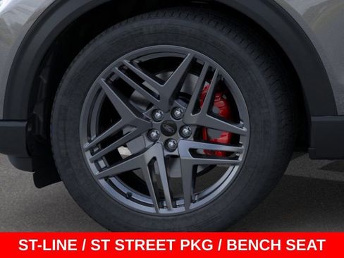 New 2026 Ford Explorer ST-Line w/ ST-Line Street Pack AWD/4WD image 19